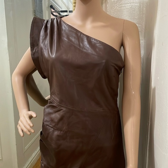 Lamarque X Revorve corey mini dress tan leather brown one shoulder size M - Picture 11 of 16